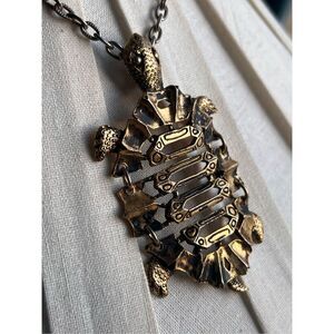 L. Razza Mid Century Lrg Articulate Moving Turtle Gold Tone Statement Necklace